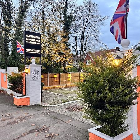 All Seasons Gatwick Guest House & Parking Horley Dış mekan fotoğraf