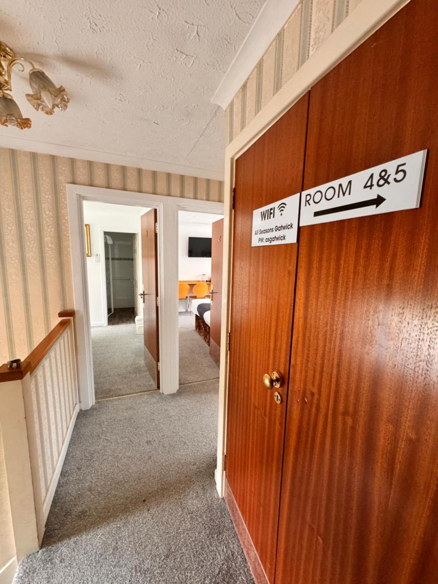 All Seasons Gatwick Guest House & Parking Horley Dış mekan fotoğraf